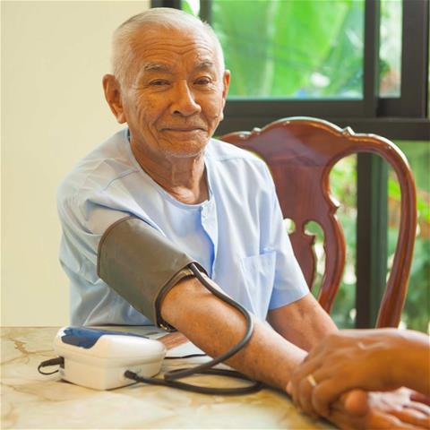 old-man-blood-pressure